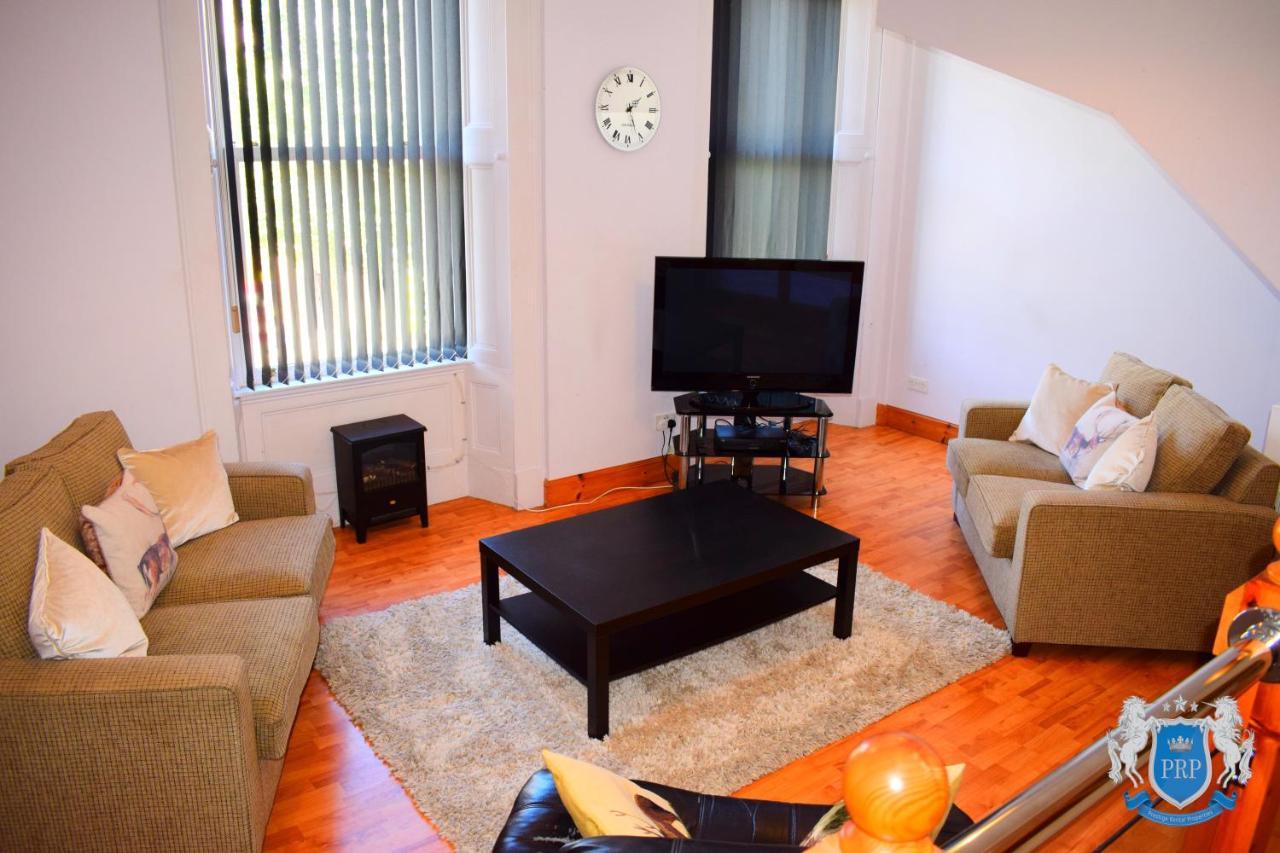 Two Bedroom Town Centre Apartment Elgin Luaran gambar